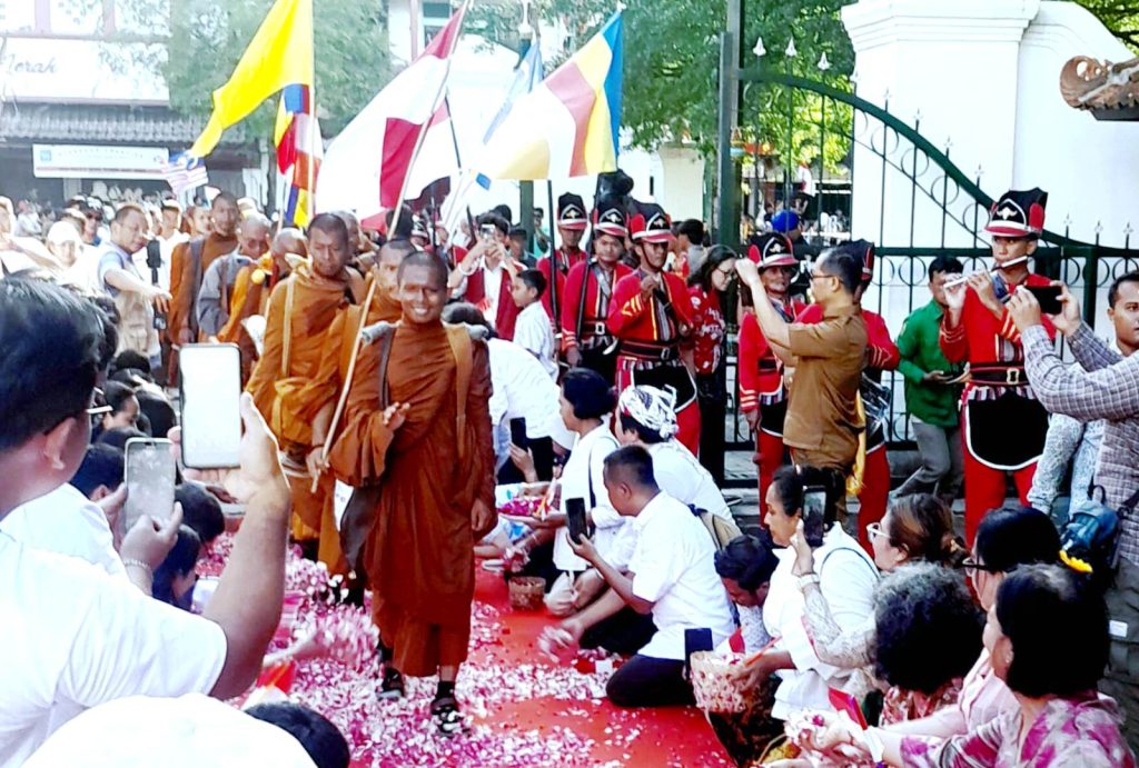Rombongan Bhikku